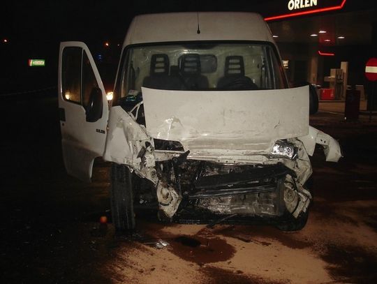 12 osób rannych w wypadku Busa