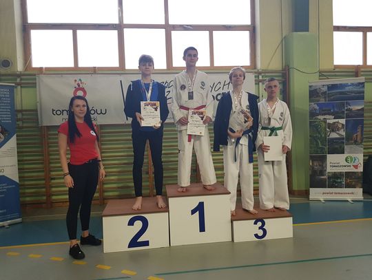 24 medale zawodników Tomaszowskiej Akademii Taekwondo