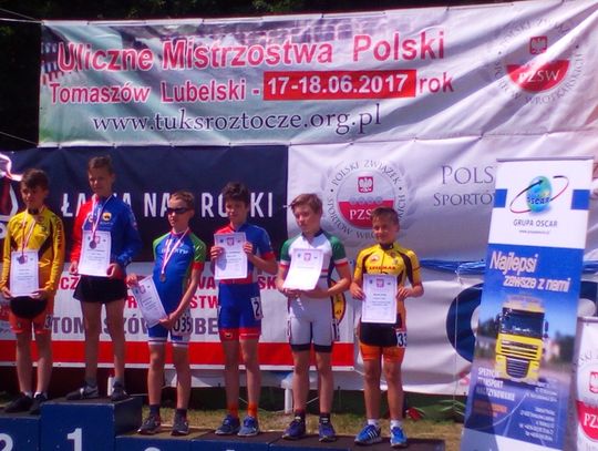 4 srebra Jakuba Piotrowskiego w Ulicznych Mistrzostwach Polski w jeździe szybkiej na wrotkach w Tomaszowie Lubelskim
