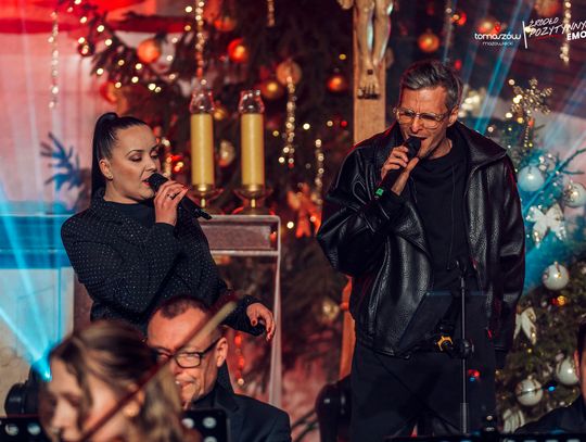 „…A POKÓJ NA ZIEMI” – kolędy, które naprawdę wybrzmiały w ludziach