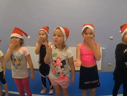 Akademia Tańca Sportowego ASTER składa wszystkim najlepsze życzenia świąteczne