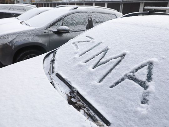 Atak zimy w większości kraju, za nieodśnieżone auto mandat nawet 3 tys. zł
