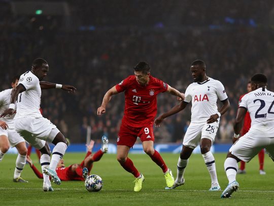 Bayern vs Barcelona, czyli Lewy vs Messi – gorący wieczór z Ligą Mistrzów!