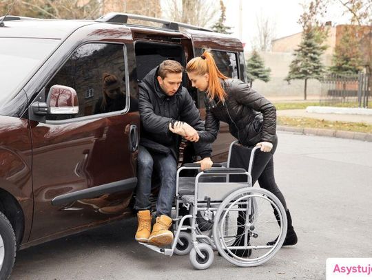 Bezpłatna platforma łączy osoby z niepełnosprawnościami i asystentów