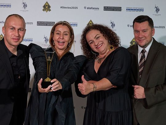 Ceramika Paradyż z prestiżową Złotą Statuetką Stevie® Awards!