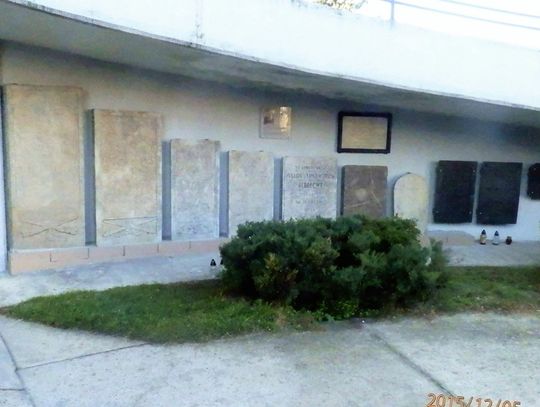 Chcą odnowić kolejne groby