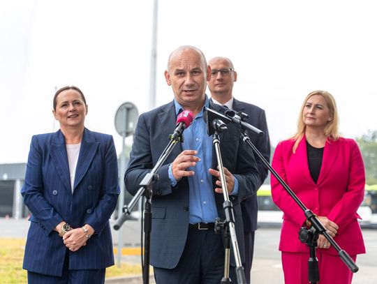 Na zdjęciu między innymi Prezydent Marcin Witko oraz wójt Piotr Majchrowski.