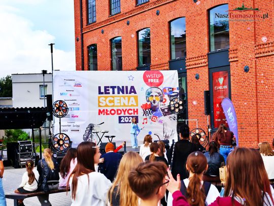 Druga odsłona Letniej Sceny Młodych. Galeria Tomaszów znów zabrzmiała muzyką lokalnych talentów