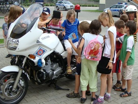 Dzieci z wizytą u Policjantów