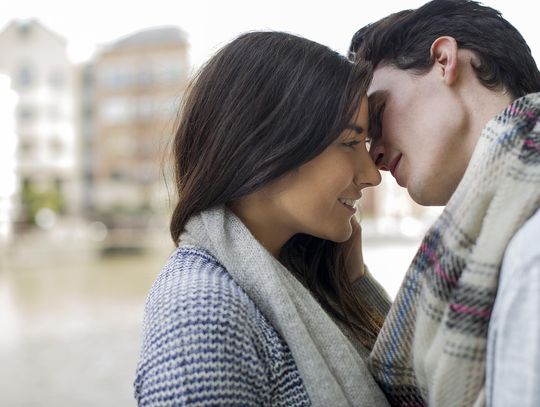 Dzień, w którym panie całują panów (i to w samo serduszko… czyli w usta) Dzień, w którym panie całują panów (i to w samo serduszko… czyli w usta)