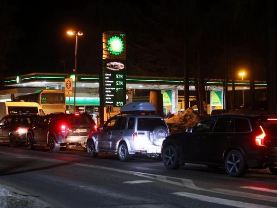 e-petrol.pl: średnia cena benzyny Pb98 ponownie przekracza poziom 6 zł