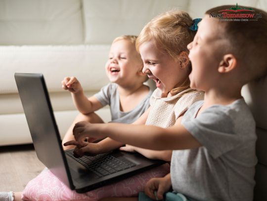 Ekspert: weryfikacja wieku online to iluzja, potrzebne są inne narzędzia ochrony dzieci (wywiad)