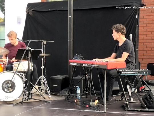 Energetyczny jazz i ambitny pop, w jednym – Maciej Tubis i Radek Bolewski 