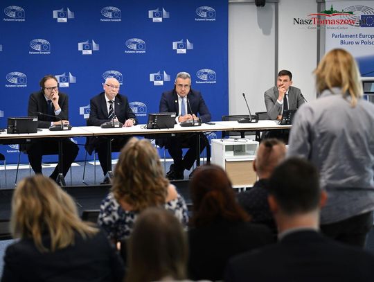 Europoseł Janusz Lewandowski: w negocjacjach nad budżetem UE trzeba stale podkreślać strategiczną rolę naszej części Europy Europoseł Janusz Lewandowski: w negocjacjach nad budżetem UE trzeba stale podkreślać strategiczną rolę naszej części Europy