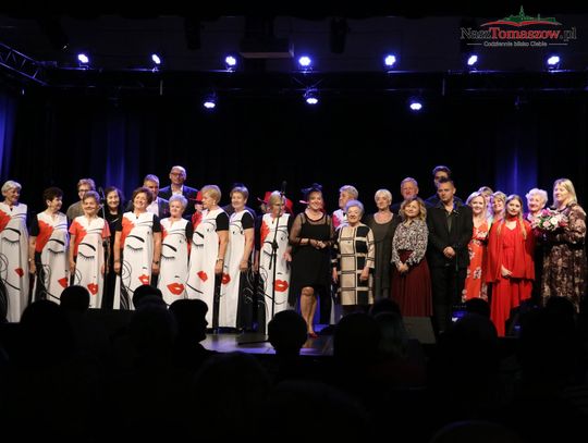 Finał projektu w Lubochni. Seniorzy pokazali, że miłość naprawdę nie zna wieku