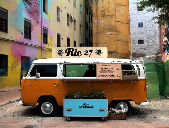 FOOD TRUCKI W TOMASZOWIE MAZOWIECKIM  