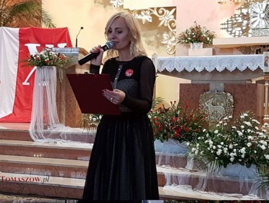 Gala finałowa XIII Powiatowego Konkursu Pieśni Patriotycznych Gala finałowa XIII Powiatowego Konkursu Pieśni Patriotycznych