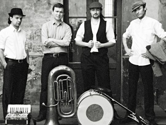 Hańba i inne atrakcje opuszczonej ulicy