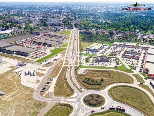 Handlowy gigant przy S8. W Tomaszowie planują blisko 37 tys. m² sklepów