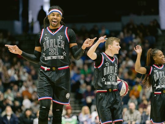 Harlem Globetrotters. Legendarny zespół z Polakiem w składzie wystąpi w 10 miastach w Polsce!