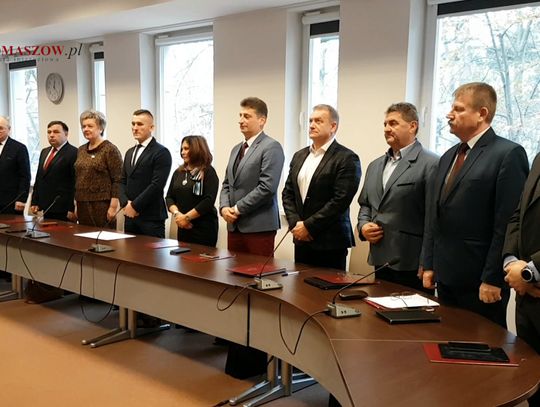 I sesja Rady Powiatu Tomaszowskiego