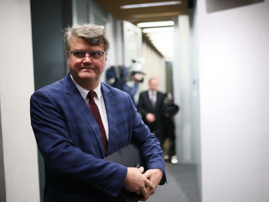 Izba Kontroli Nadzwyczajnej SN uchyliła postanowienie marszałka Sejmu o wygaszeniu mandatu posła M. Wąsika