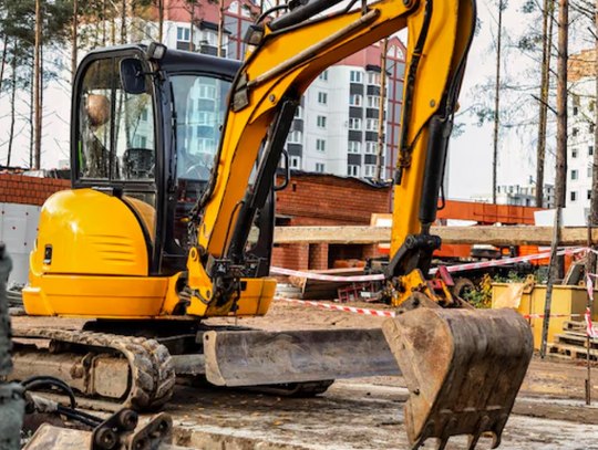Jak skutecznie zaplanować roboty ziemne pod budowę domu w Warszawie i okolicach?