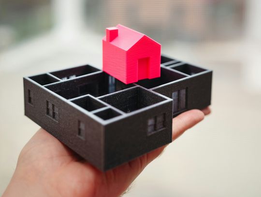 Jak wybrać idealną działkę pod budowę domu? 7 kluczowych czynników.