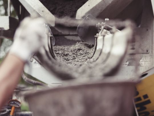 Jak wybrać najlepszy beton w Warszawie? Praktyczny poradnik dla inwestorów
