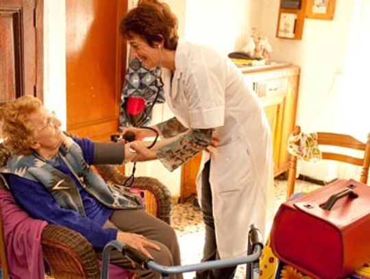 Jakie predyspozycje trzeba posiadać pracując w charakterze opiekunki? Jakie predyspozycje trzeba posiadać pracując w charakterze opiekunki?