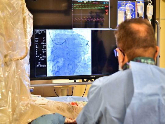 Kardiolog: telemonitoring urządzeń wszczepialnych ratuje życie i jest bardzo opłacalny