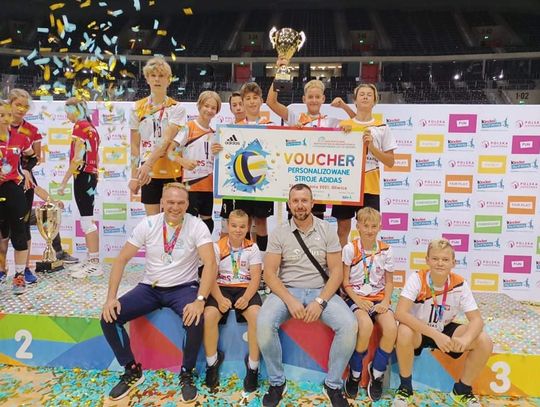 KINDER Joy of moving z brązem dla Tomaszowa