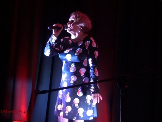 "Kolędowanie za Pilicą z aniołami w tle"