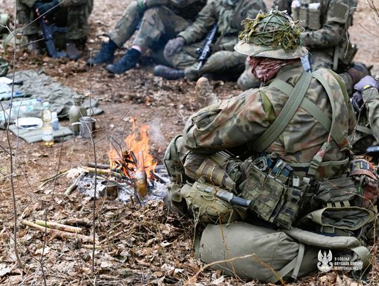 Kolejni żołnierze 9 Łódzkiej Brygady Obrony Terytorialnej przeszli szkolenie SERE