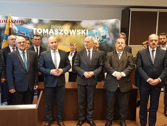 Konferencja prasowa z udziałem Antoniego Macierewicza