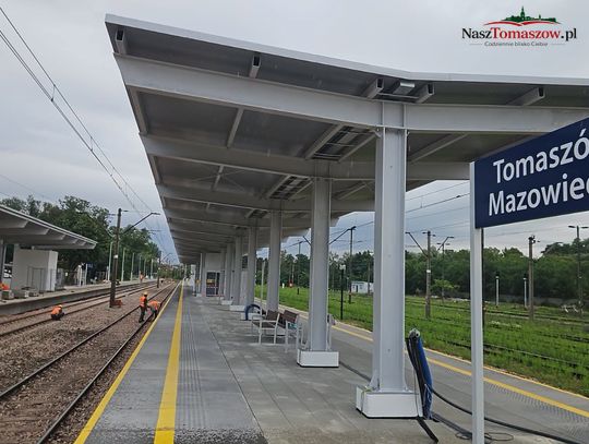 Koniec chodzenia przez tory. Nowe przejście podziemne i perony otwarte na stacji Tomaszów Mazowiecki