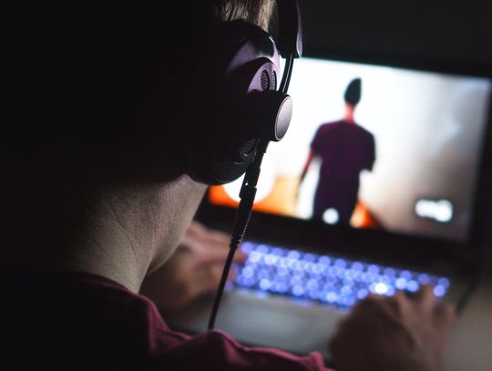 Laptopy gamingowe do 5000 PLN — najciekawsze modele i specyfikacje