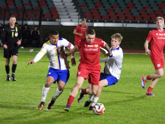 Lechia Tomaszów przegrała 1:2 z KS CK Troszyn Lechia Tomaszów przegrała 1:2 z KS CK Troszyn