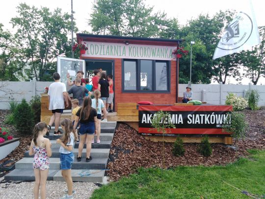 Lodziarnia "KOLOROWANKA" oraz UKS "13JOKER" zapraszają na piknik familijny "Godziny dla rodziny"