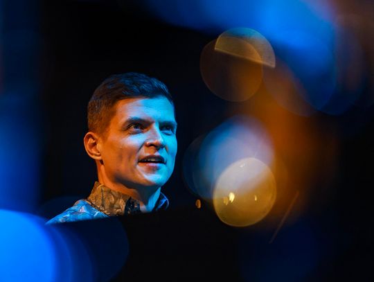 Maciej Tubis z z chopinowskim programem w Tomaszowie