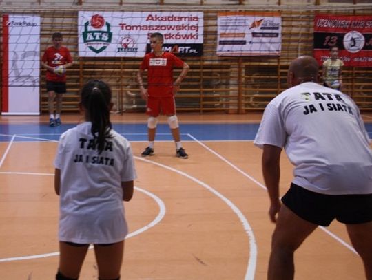 Mama, Tata, Ja i siata - pomysł na sportową niedzielę z rodziną.