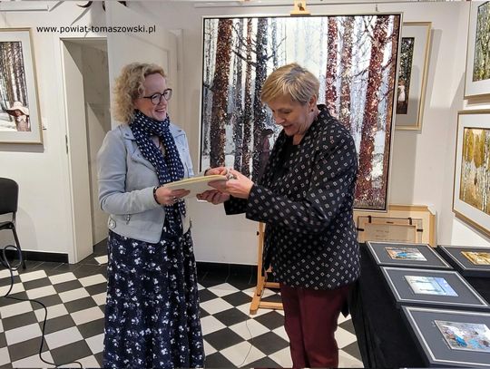 Martta Węg w Sołtysówce. Sztuka, która zatrzymuje światło, kolor i emocje