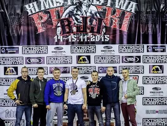 Medale Mistrzostw Polski w Brazylijskim Jiu-Jitsu dla zawodników Strefy Walki