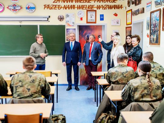 „Młodzi Zawodowcy”: ruszył nabór na stypendia. 7 tys. zł na rozwój dla uczniów z Łódzkiego „Młodzi Zawodowcy”: ruszył nabór na stypendia. 7 tys. zł na rozwój dla uczniów z Łódzkiego