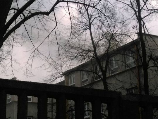 Może wreszcie przestanie dymić