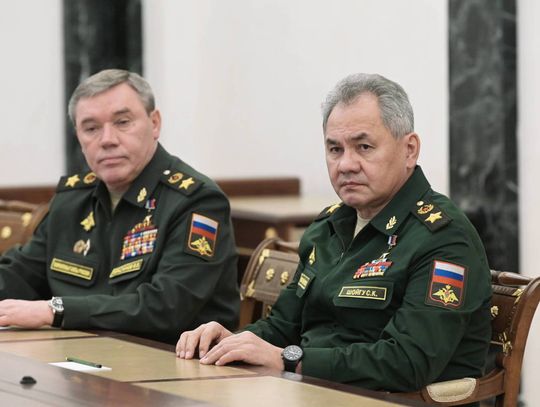 MTK wydał nakazy aresztowania dla b. ministra obrony i szefa sztabu generalnego Rosji