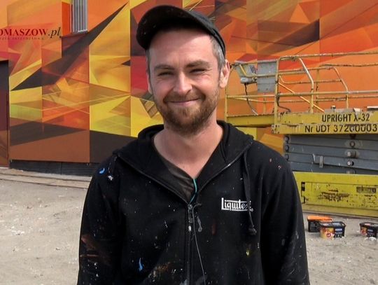 Mural na budynku Firmy AGAWA