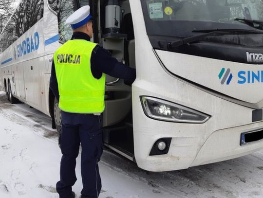 Na ferie tylko bezpiecznym autobusem