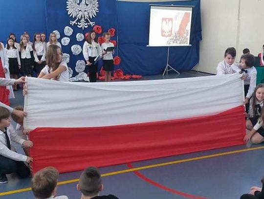 Narodowe Święto Niepodległości w SP14 im. Orła Białego