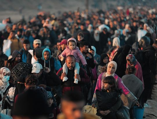 O. Dawidowski: stosunek do uchodźców i migrantów jest próbą z chrześcijaństwa